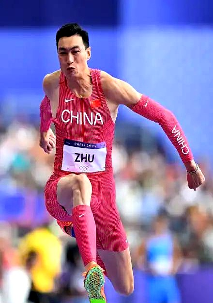 开云体育登录-包含运动员们奋发向前，刷新个人最佳成绩的词条