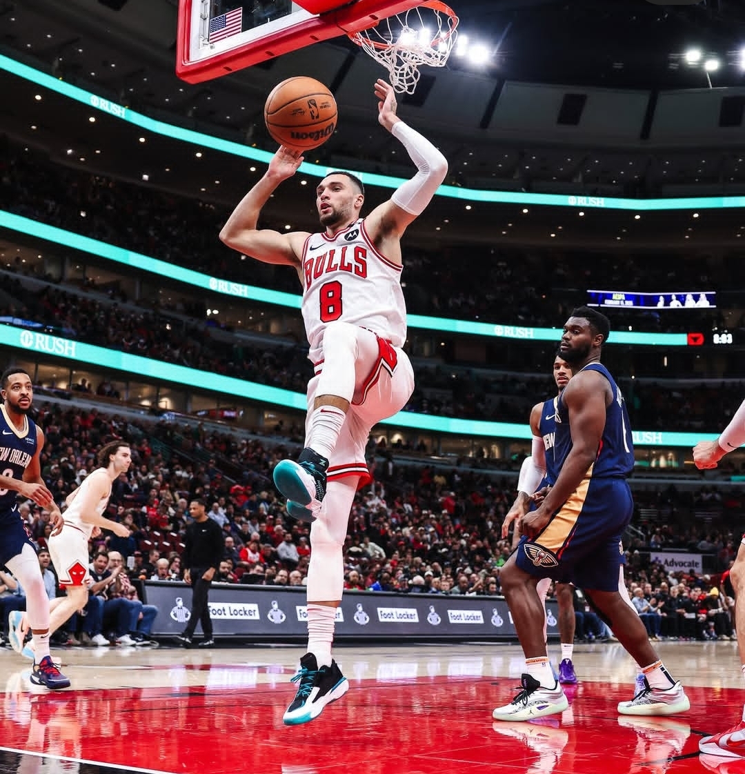 开云体育登录-鹈鹕队外线表现出色，击败对手