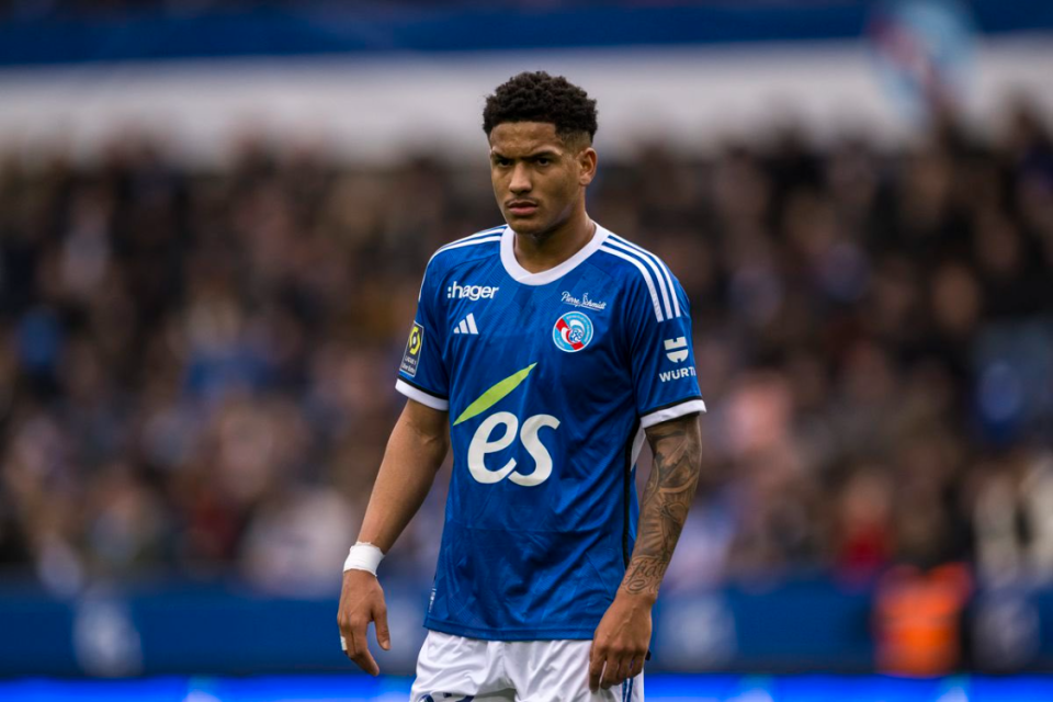 开云体育下载-切尔西青训新星崭露头角，被誉为未来之星