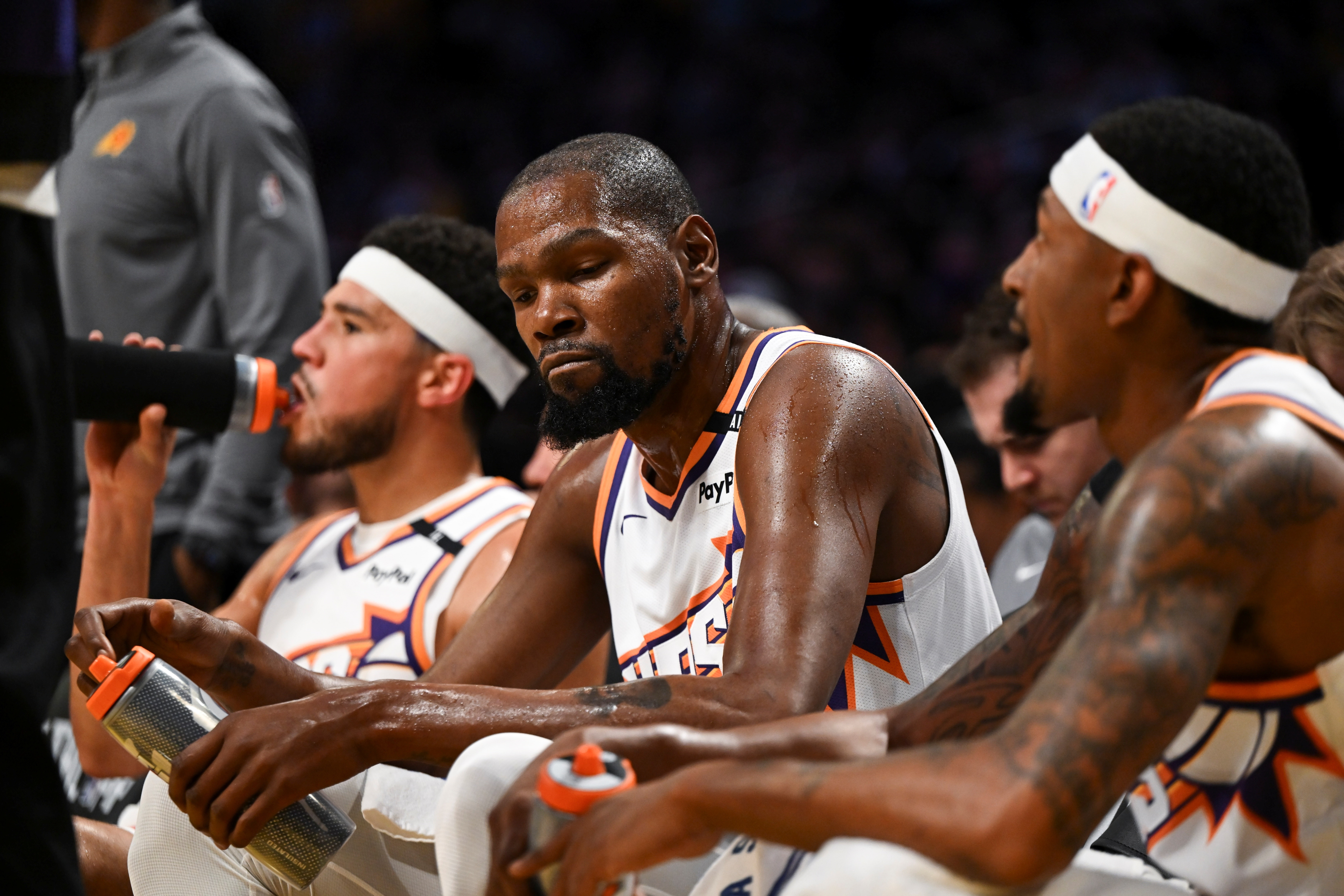 太阳大胜骑士,取得胜利 太阳大胜骑士,取得胜利