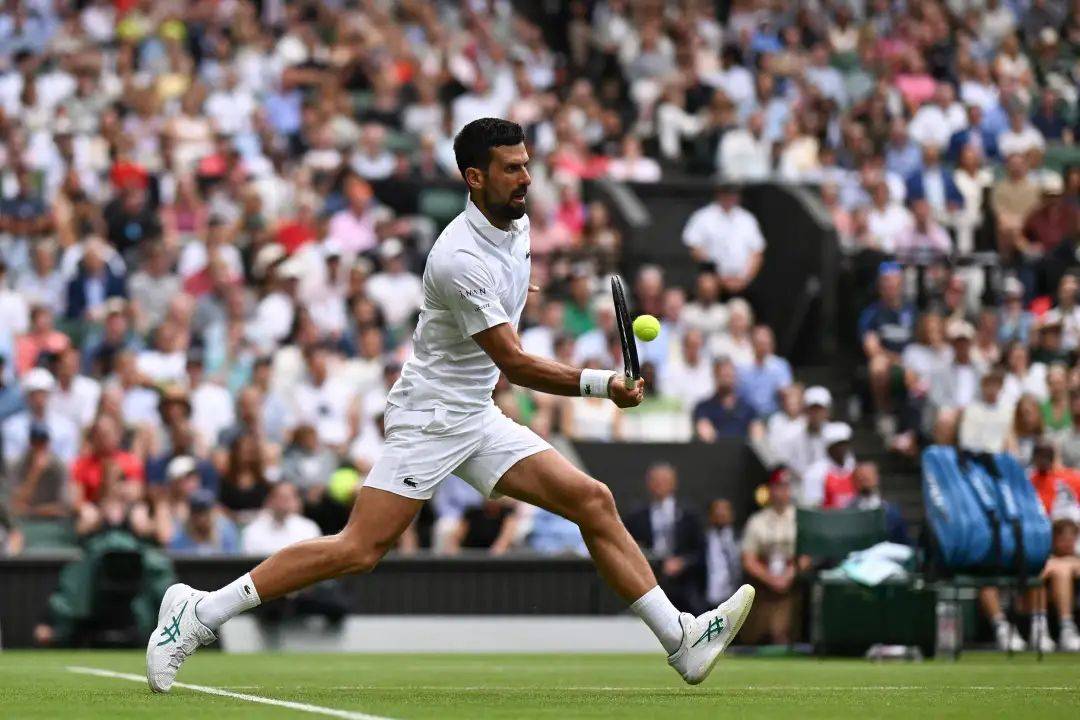 戴维斯杯翻盘澳网,德约科维奇点燃赛场的简单介绍 戴维斯杯翻盘澳网,德约科维奇点燃赛场的简单介绍