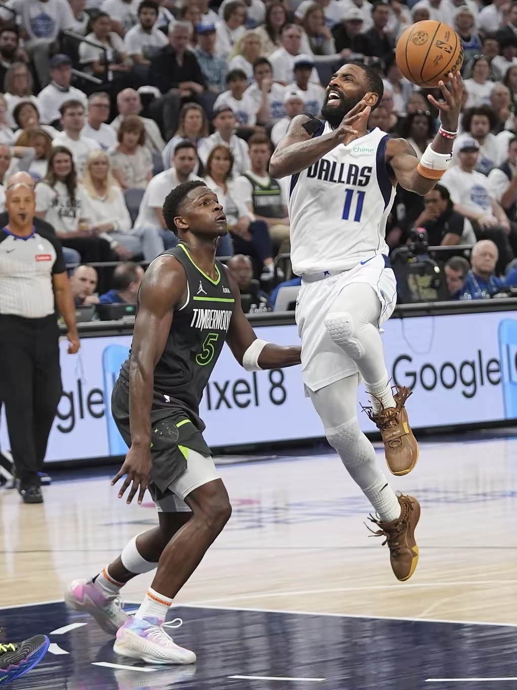 山西队完胜魔术，东契奇统治全场